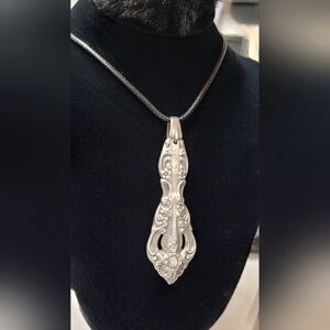 Hand-Crafted Necklace Pendant Silver Stainless Steel Heirloom MICHELANGELO Cube